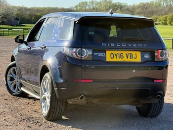 Used Land Rover Discovery Sport 2016 for sale - 78167743: Photo
