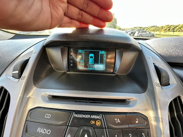 Used Ford Grand Tourneo Connect 2017 for sale - 75802270: Photo 35