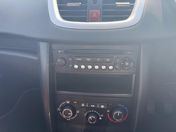 Used Peugeot 207 2010 for sale - 75554098: Photo 31