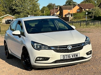 Vauxhall - Astra