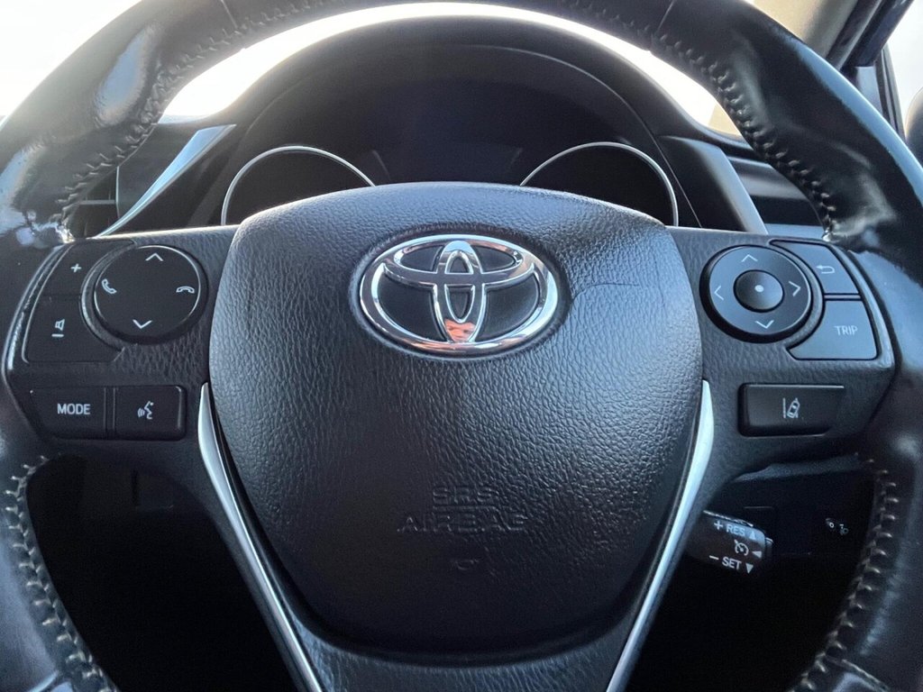 Used Toyota Auris 2017 for sale - 77638160: Photo 45