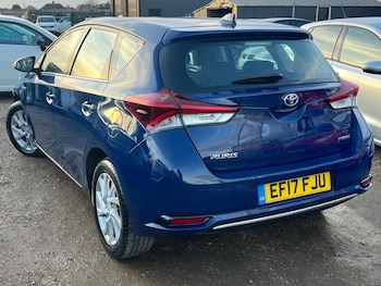 Used Toyota Auris 2017 for sale - 77638160: Photo