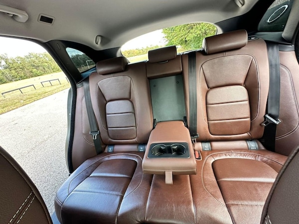 Used Jaguar F-Pace 2017 for sale - 75765598: Photo 34