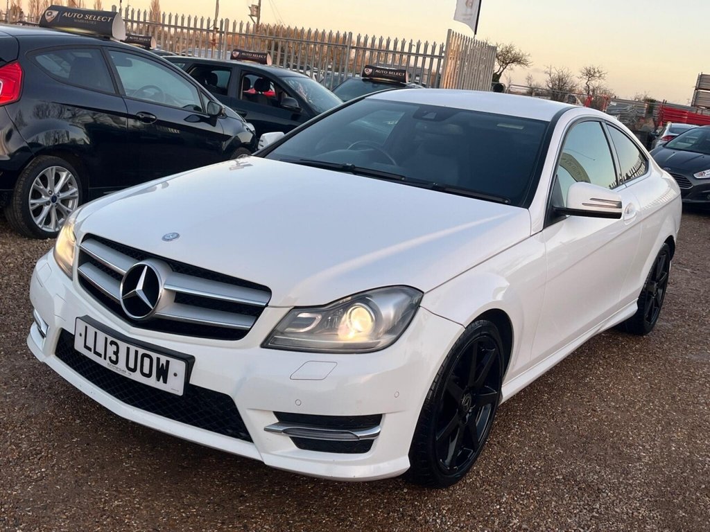 Used Mercedes-Benz C Class 2013 for sale - 77010115: Photo 10