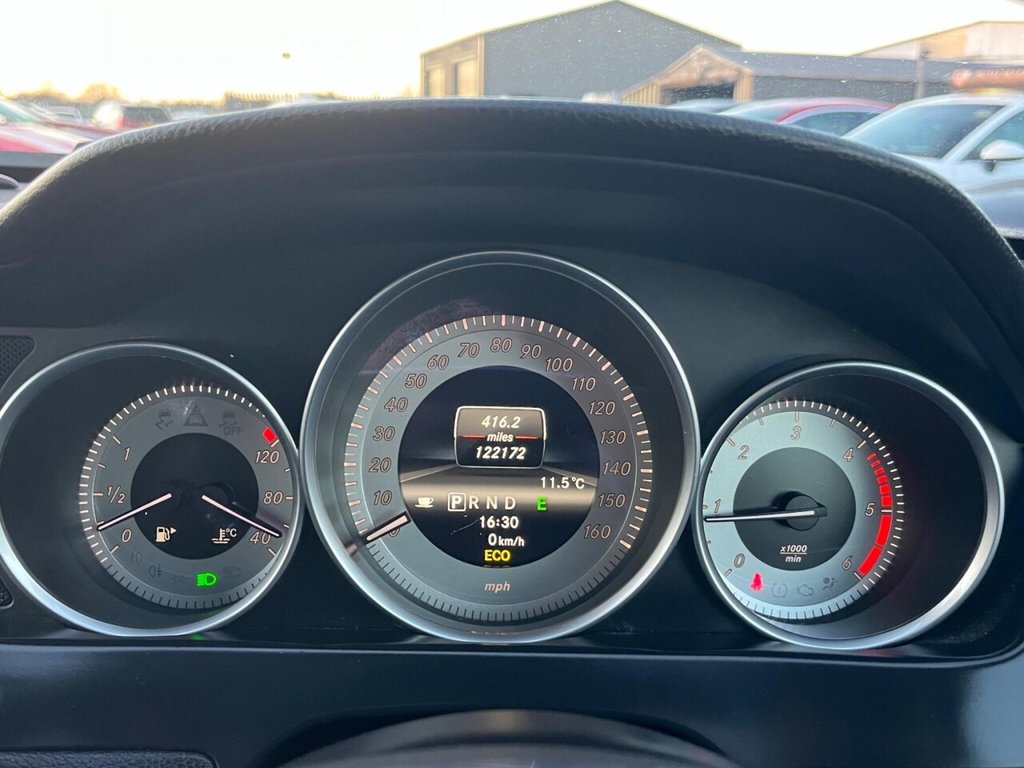 Used Mercedes-Benz C Class 2013 for sale - 77010115: Photo 40