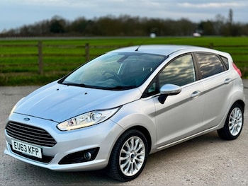 Used Ford Fiesta 2013 for sale - 77739576: Photo