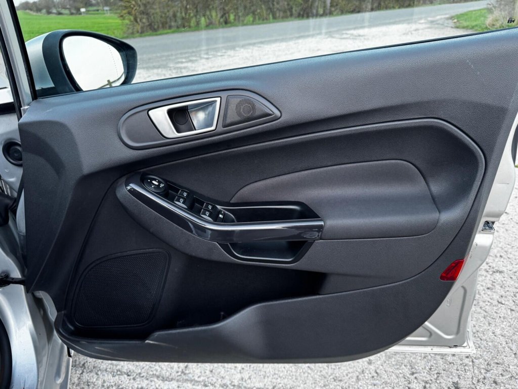 Used Ford Fiesta 2013 for sale - 77739576: Photo 42