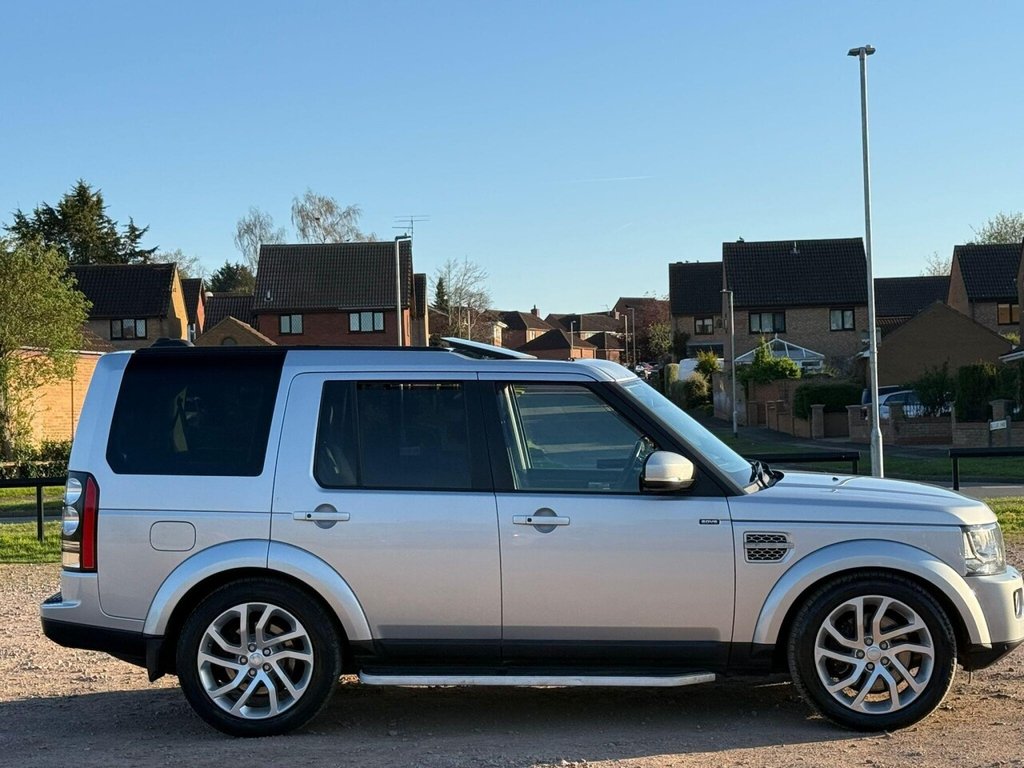 Used Land Rover Discovery 2015 for sale - 78167607: Photo 14