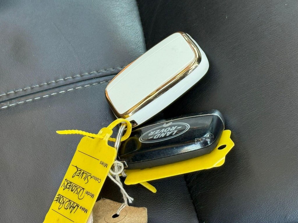 Used Land Rover Discovery 2015 for sale - 78167607: Photo 26