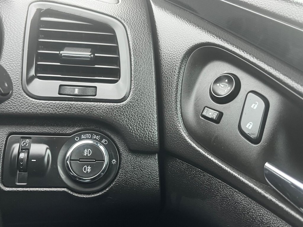 Used Vauxhall Insignia 2015 for sale - 76668161: Photo 38