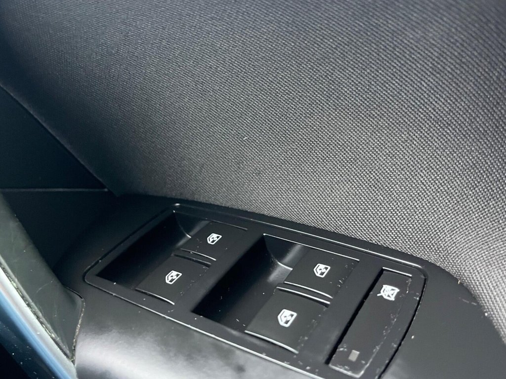 Used Vauxhall Insignia 2015 for sale - 76724630: Photo 29