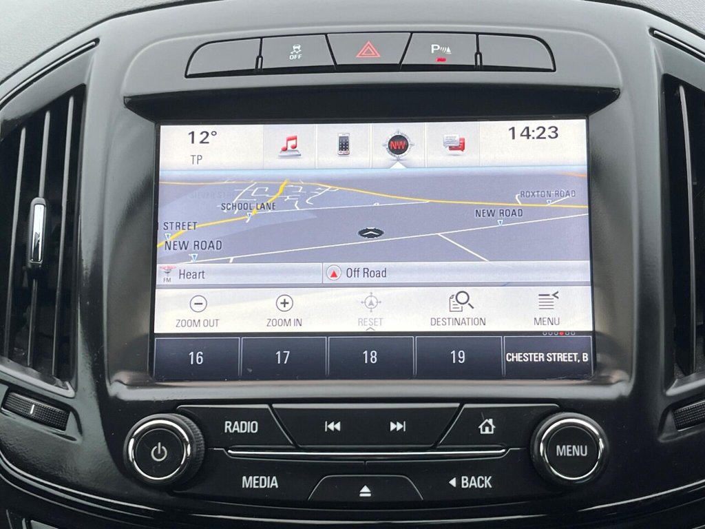 Used Vauxhall Insignia 2015 for sale - 76724630: Photo 32