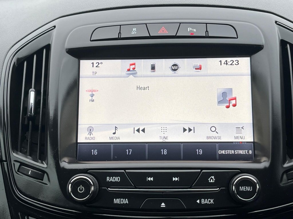 Used Vauxhall Insignia 2015 for sale - 76724630: Photo 34