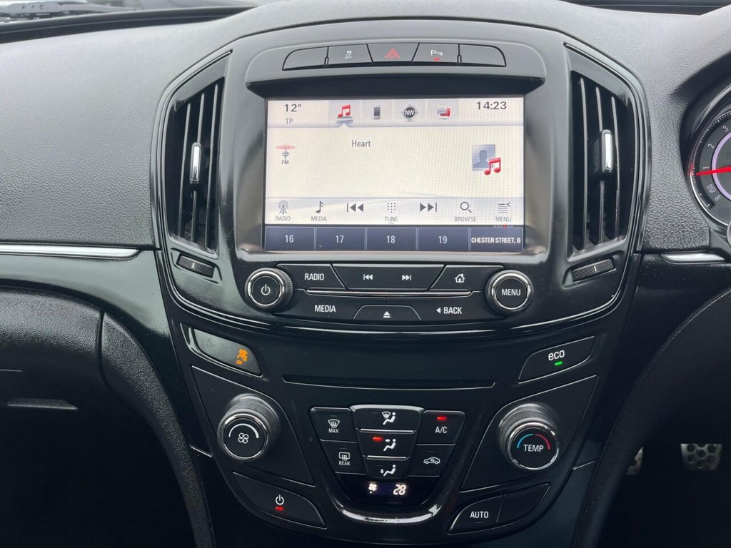 Used Vauxhall Insignia 2015 for sale - 76724630: Photo 35