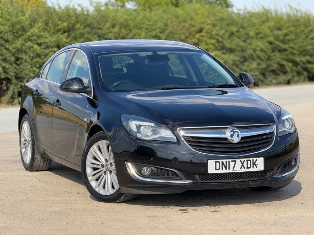 Used Vauxhall Insignia 2017 for sale - 76717222: Photo 1