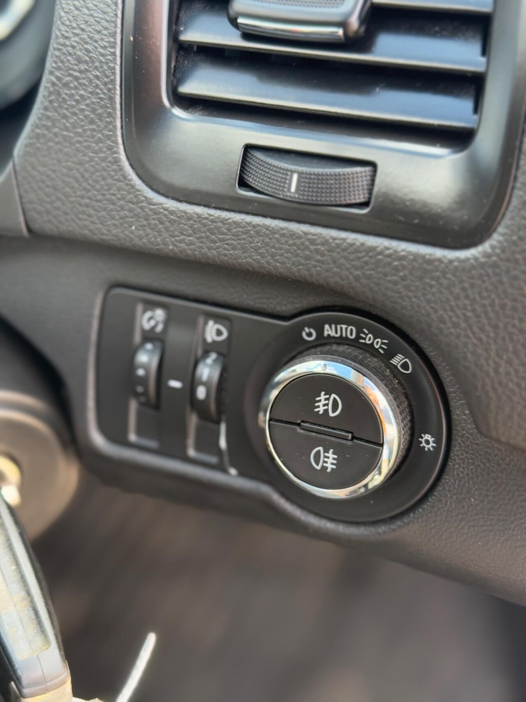 Used Vauxhall Insignia 2017 for sale - 76717222: Photo 25