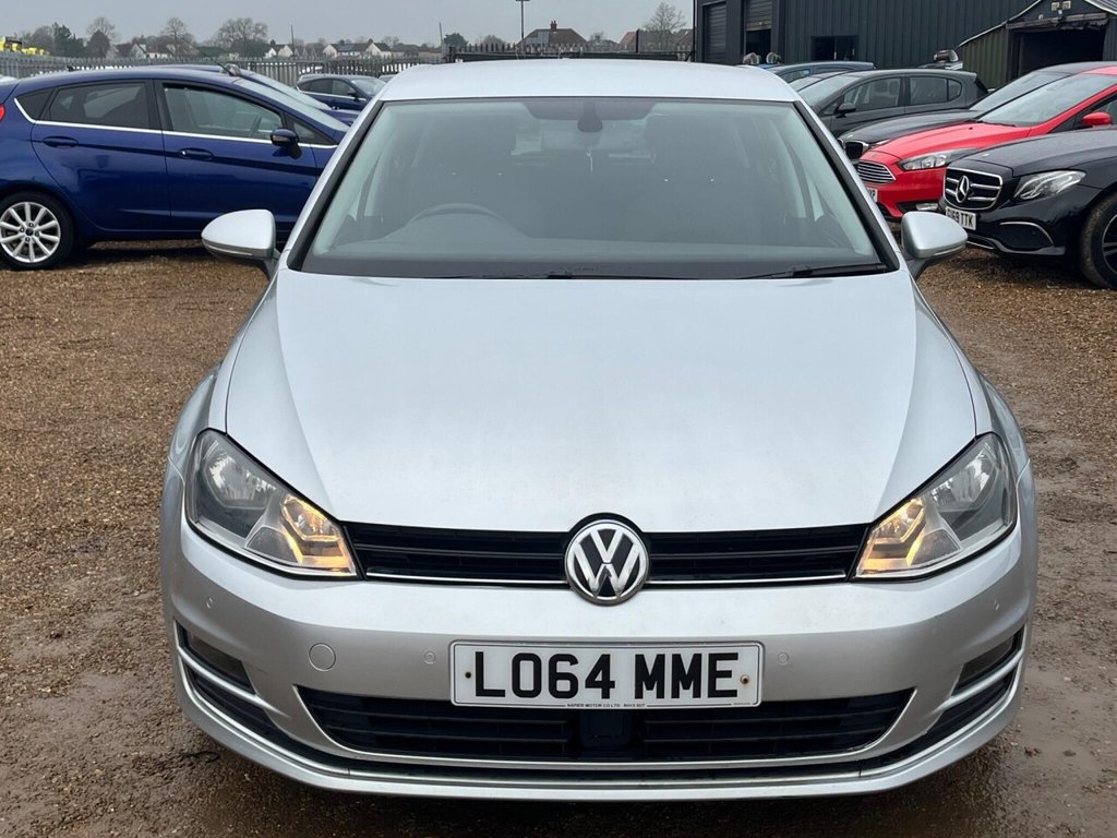 Used Volkswagen Golf 2014 for sale - 77250784: Photo 2