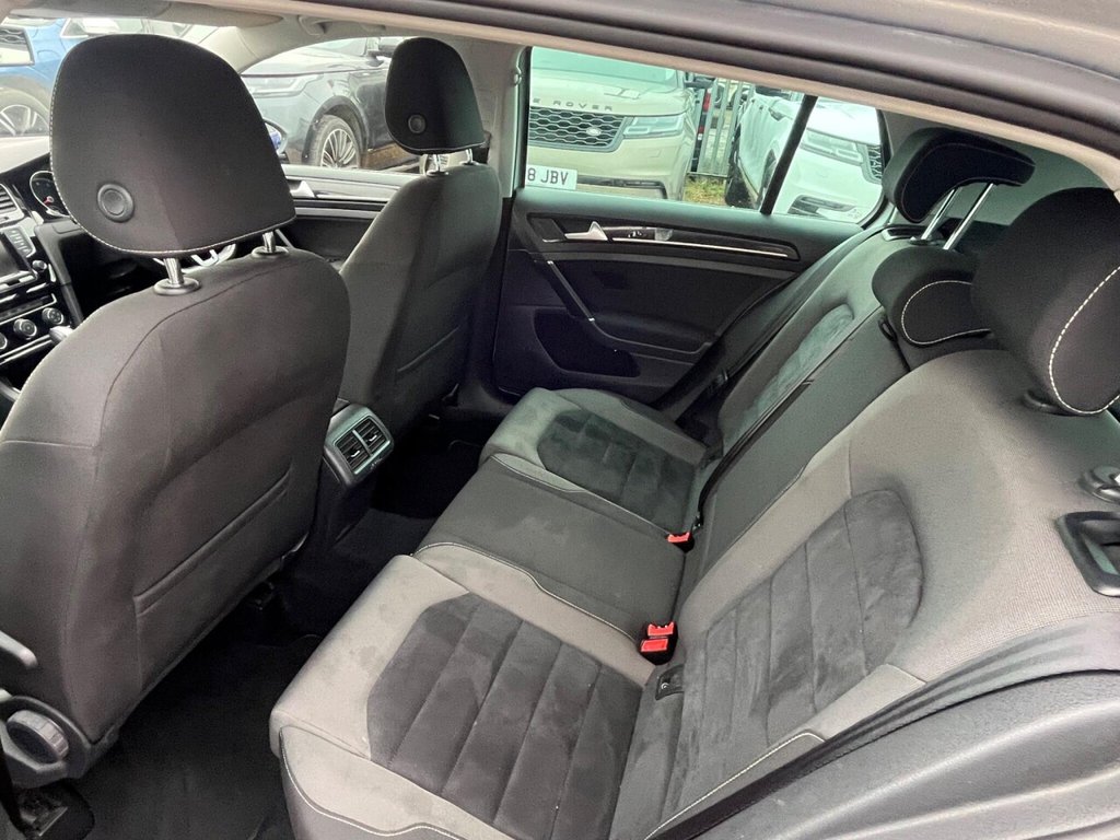 Used Volkswagen Golf 2014 for sale - 77250784: Photo 30