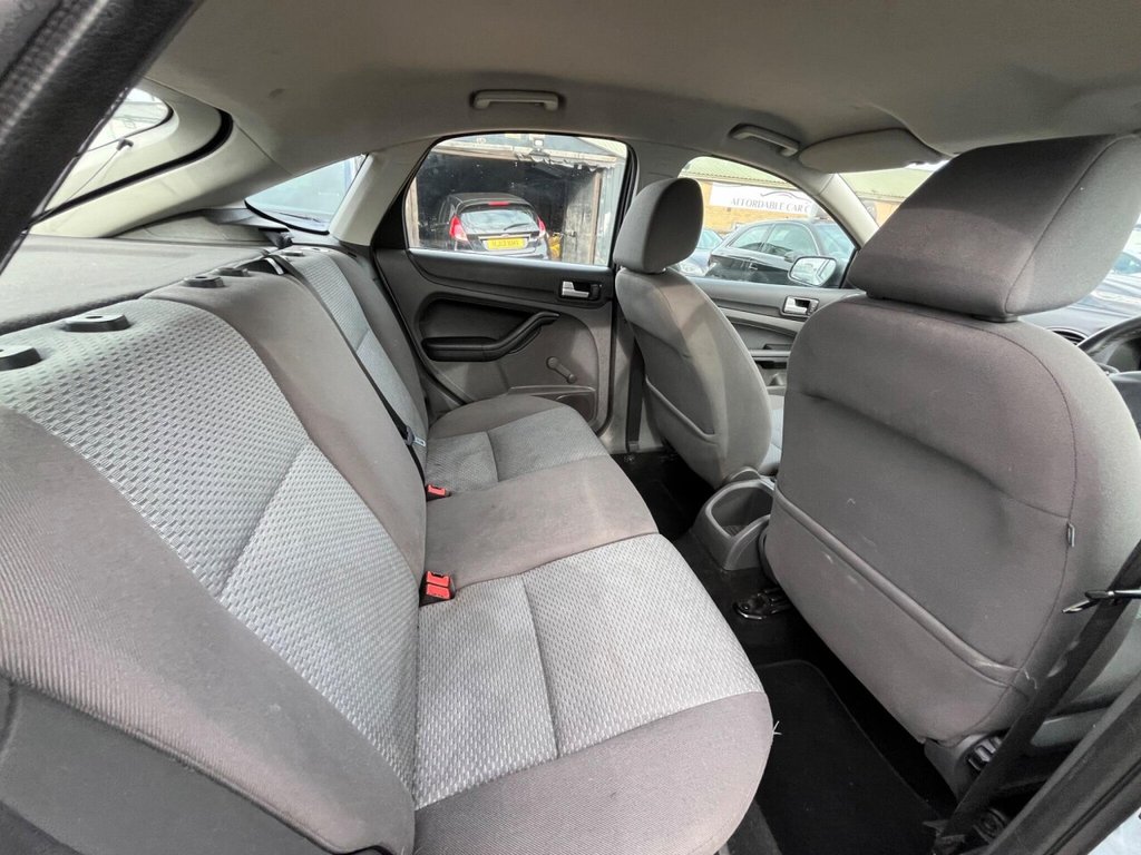 Used Ford Focus 2006 for sale - 76396410: Photo 8