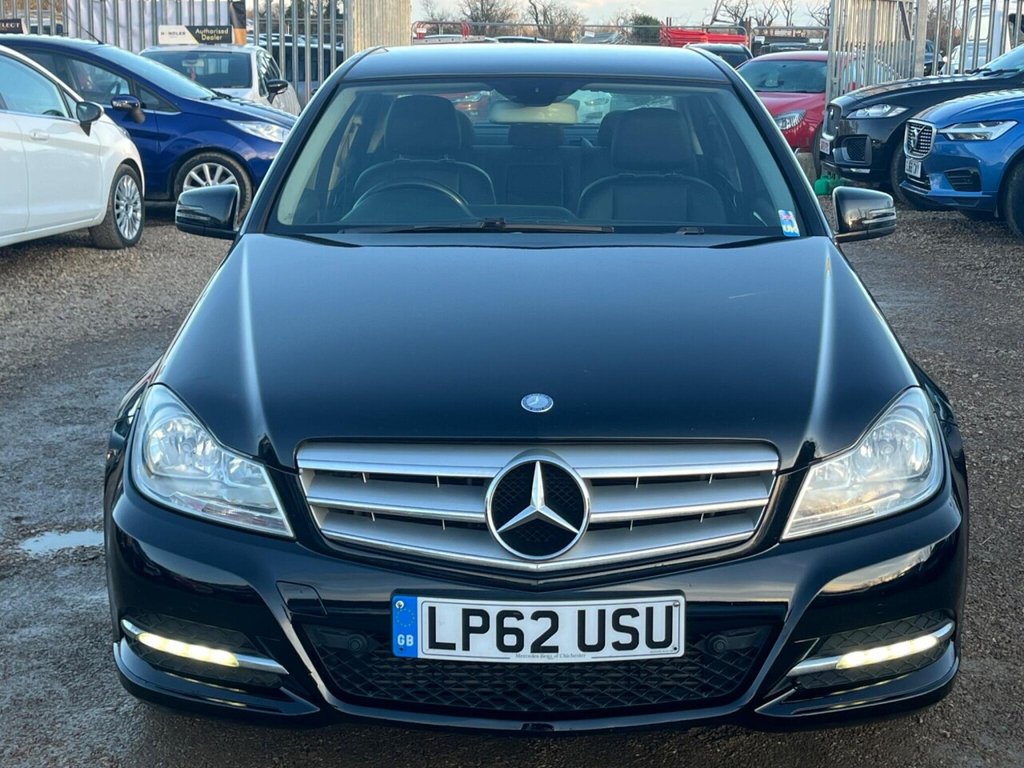 Used Mercedes-Benz C Class 2013 for sale - 77719685: Photo 2