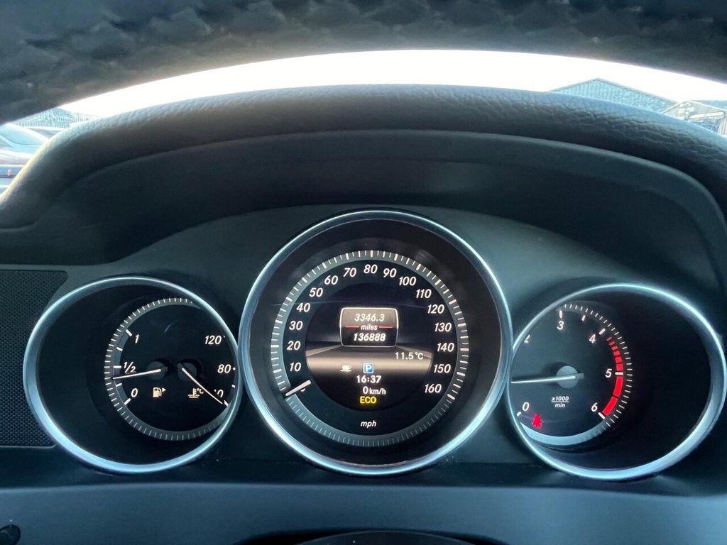 Used Mercedes-Benz C Class 2013 for sale - 77719685: Photo 32