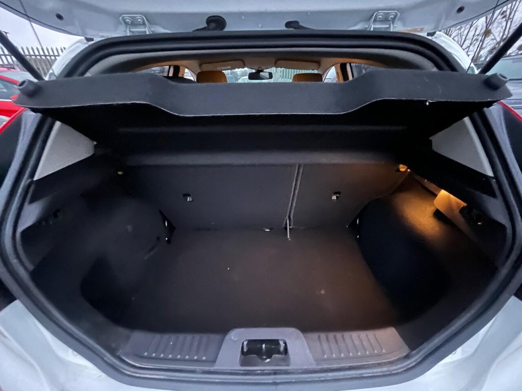 Used Ford Fiesta 2013 for sale - 77250722: Photo 24