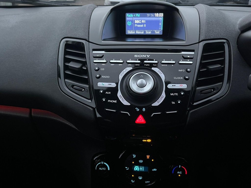 Used Ford Fiesta 2013 for sale - 77250722: Photo 33