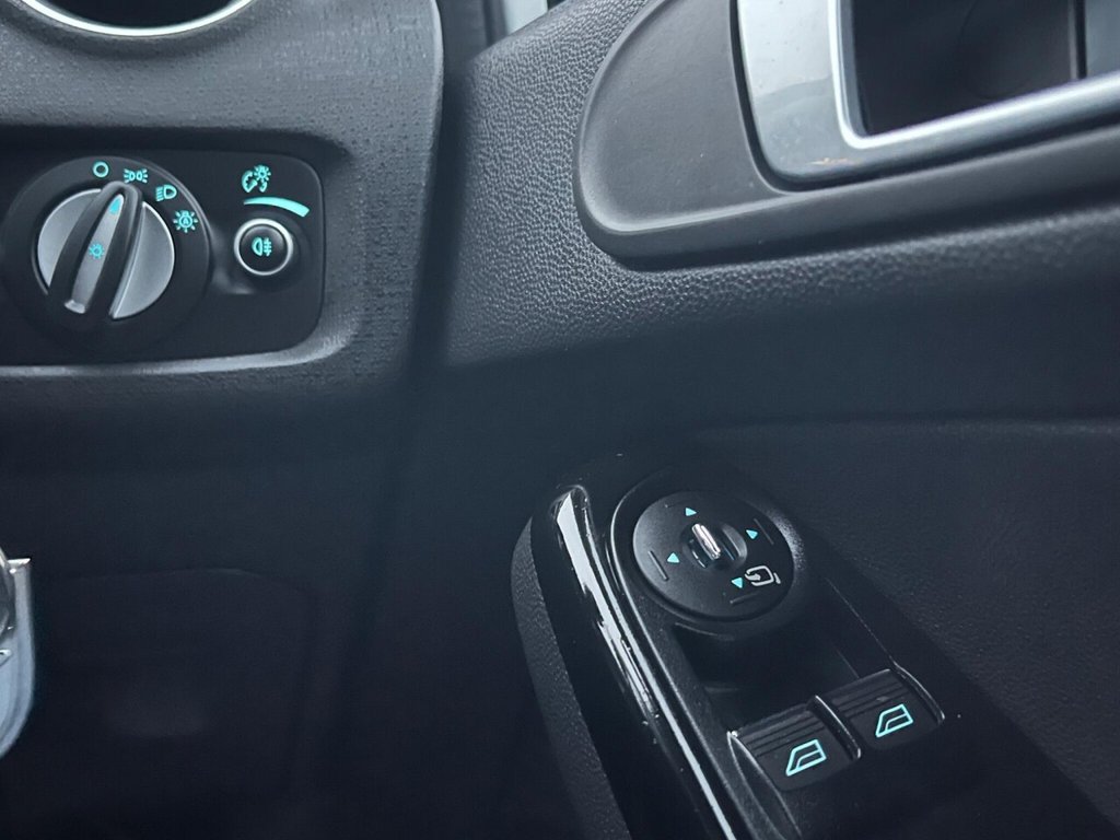 Used Ford Fiesta 2013 for sale - 77250722: Photo 34