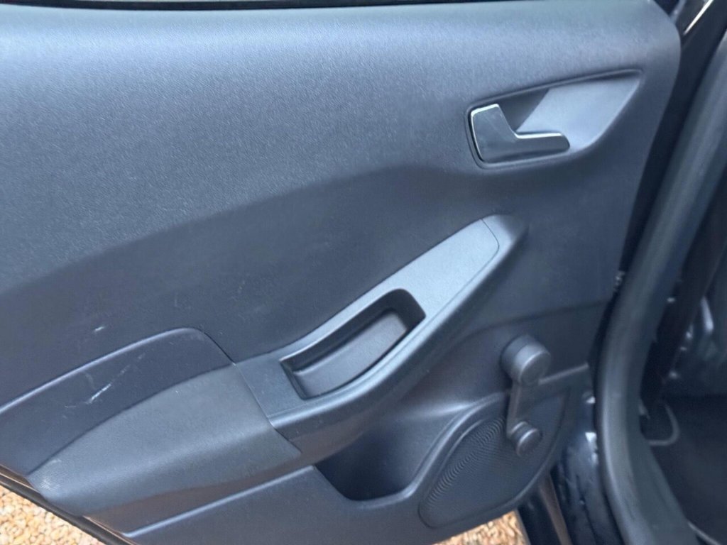 Used Ford Fiesta 2018 for sale - 77178012: Photo 33