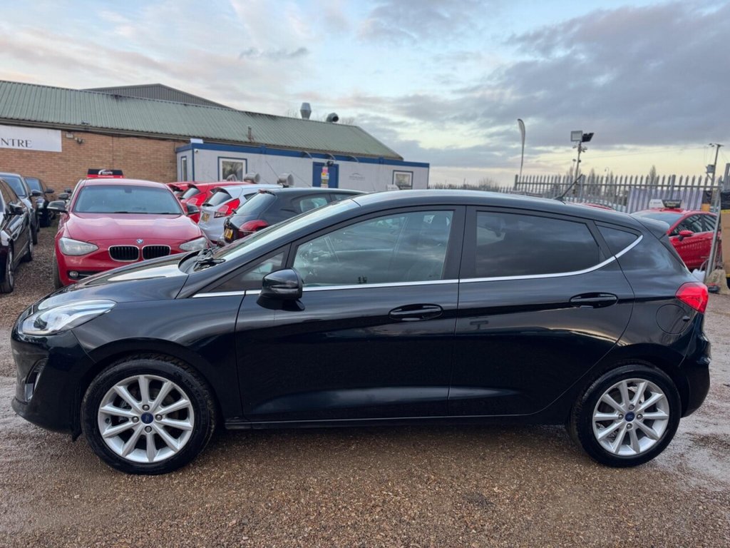 Used Ford Fiesta 2018 for sale - 77178012: Photo 7