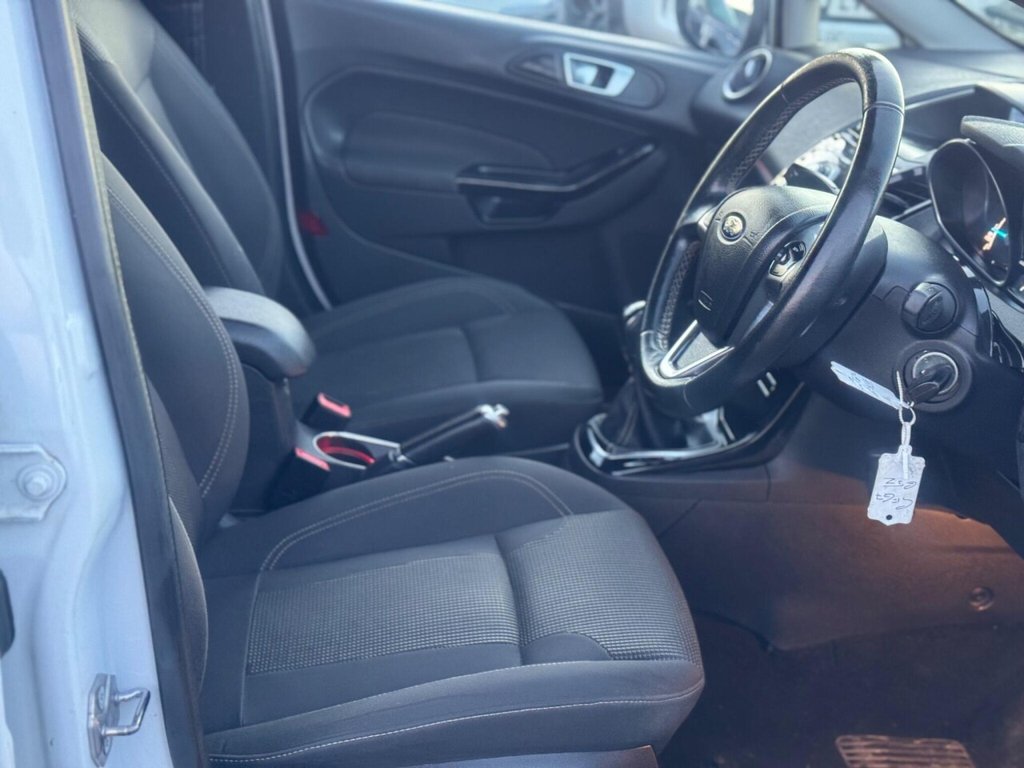Used Ford Fiesta 2017 for sale - 76758667: Photo 30