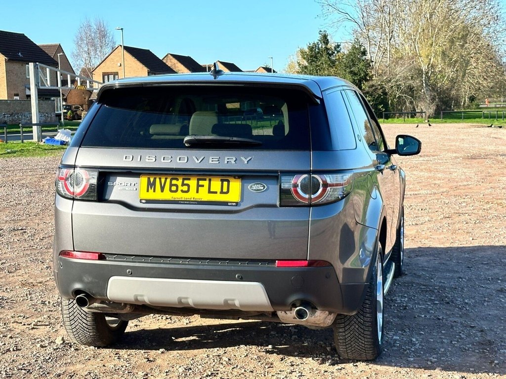 Used Land Rover Discovery Sport 2015 for sale - 76610311: Photo 9
