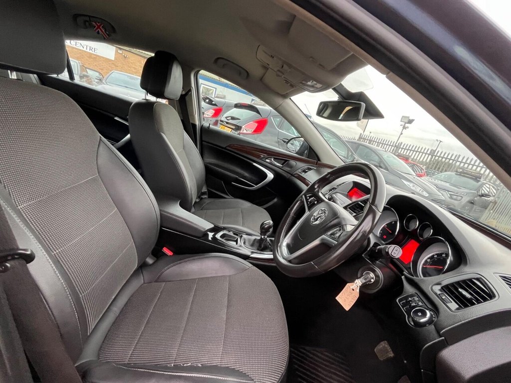 Used Vauxhall Insignia 2010 for sale - 76923824: Photo 26