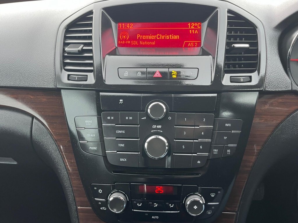 Used Vauxhall Insignia 2010 for sale - 76923824: Photo 31