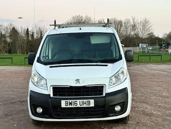 Used Peugeot Expert 2016 for sale - 76966250: Photo
