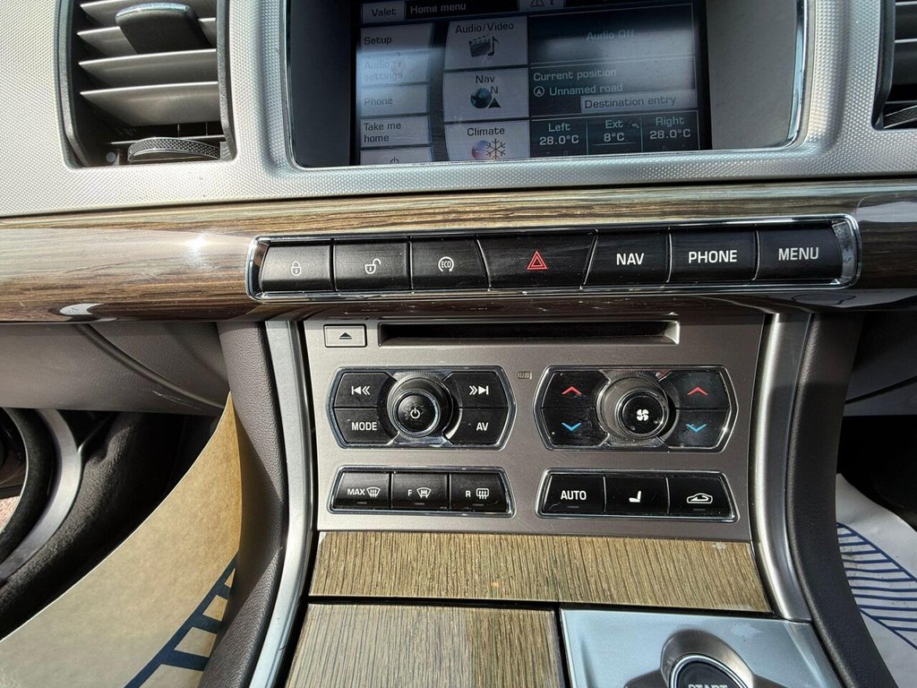 Used Jaguar XF 2012 for sale - 77911007: Photo 25