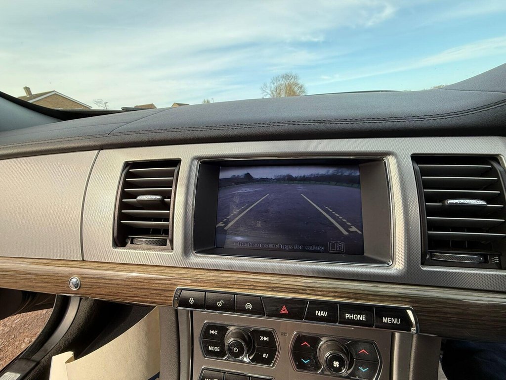 Used Jaguar XF 2012 for sale - 77911007: Photo 27