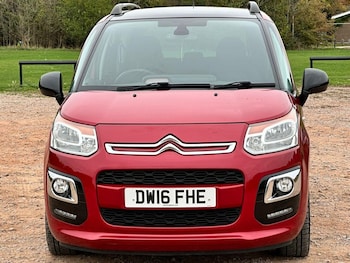 Used Citroen C3 Picasso 2016 for sale - 76710784: Photo
