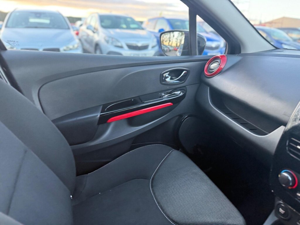 Used Renault Clio 2014 for sale - 76496217: Photo 12