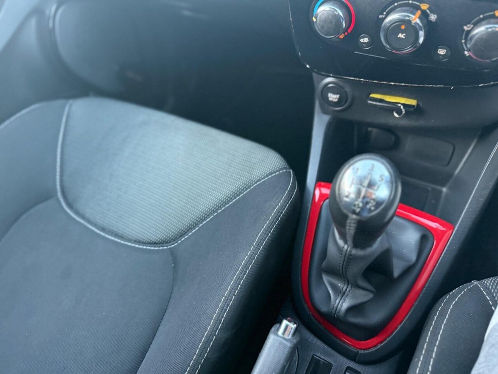 Used Renault Clio 2014 for sale - 76496217: Photo 14