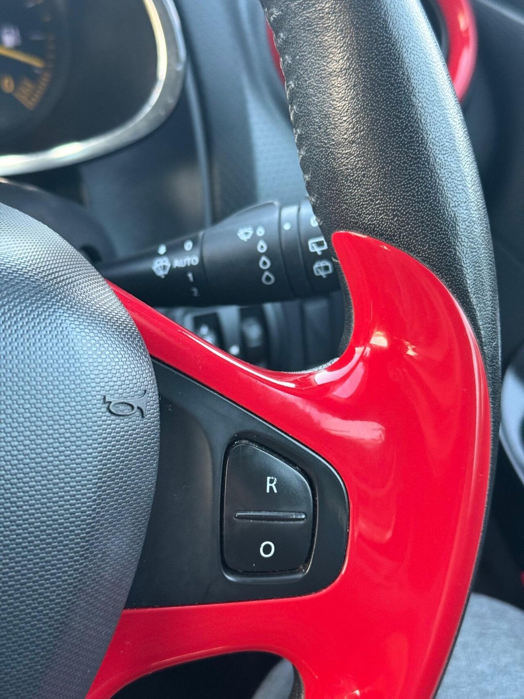 Used Renault Clio 2014 for sale - 76496217: Photo 20