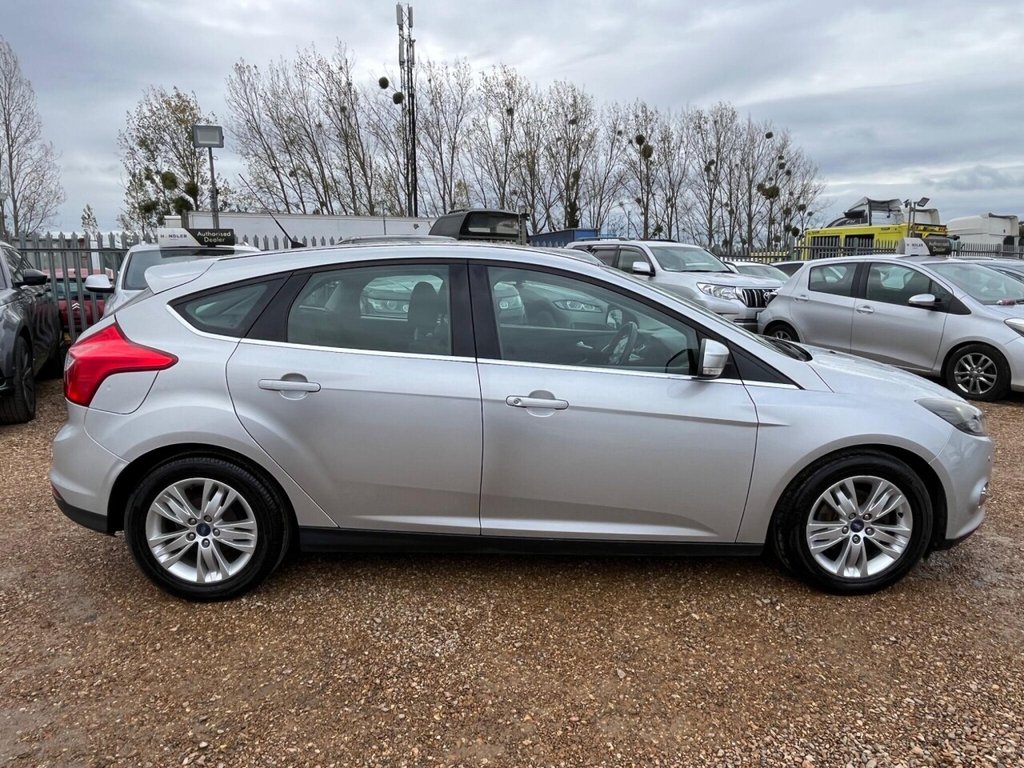 Used Ford Focus 2014 for sale - 76372577: Photo 6