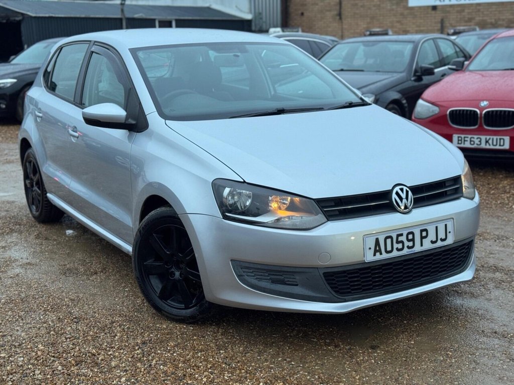 Used Volkswagen Polo 2009 for sale - 77218593: Photo 2