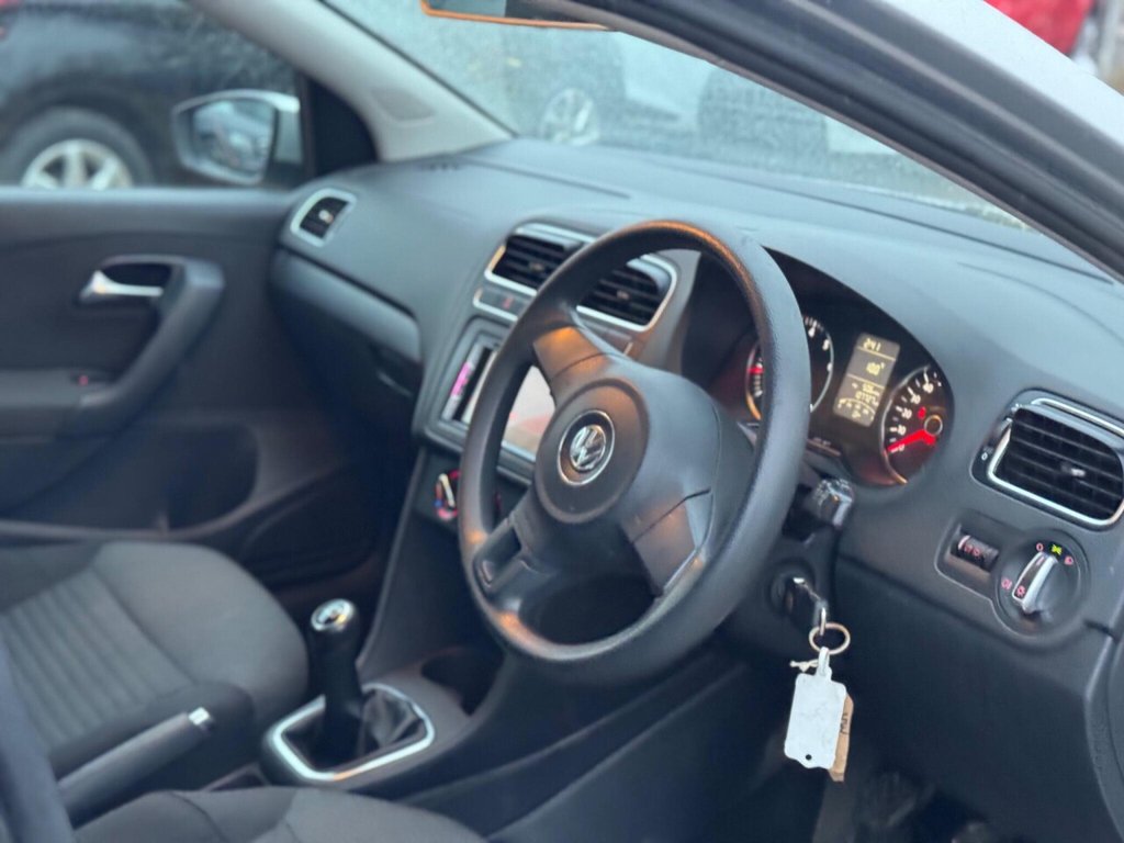 Used Volkswagen Polo 2009 for sale - 77218593: Photo 23