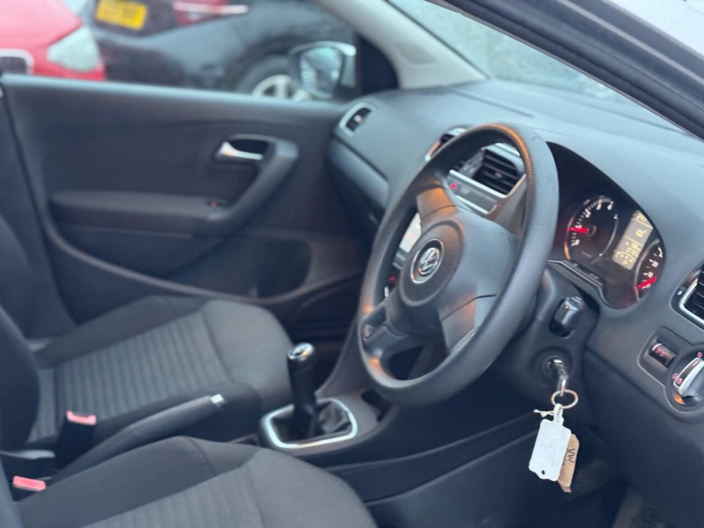 Used Volkswagen Polo 2009 for sale - 77218593: Photo 24