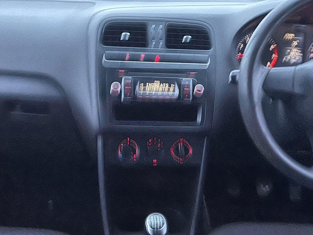 Used Volkswagen Polo 2012 for sale - 76841013: Photo 27