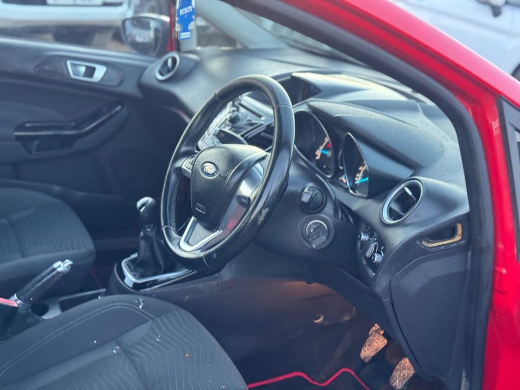 Used Ford Fiesta 2013 for sale - 76758600: Photo 15