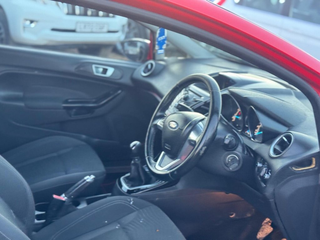 Used Ford Fiesta 2013 for sale - 76758600: Photo 16