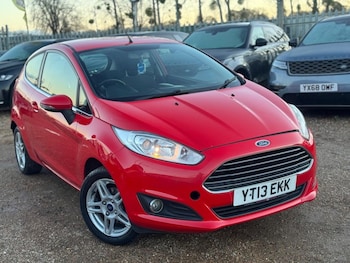 2013 (13) - 1.25 82 Zetec 3dr