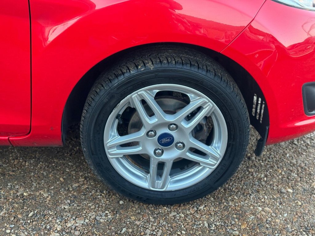 Used Ford Fiesta 2013 for sale - 76758600: Photo 31